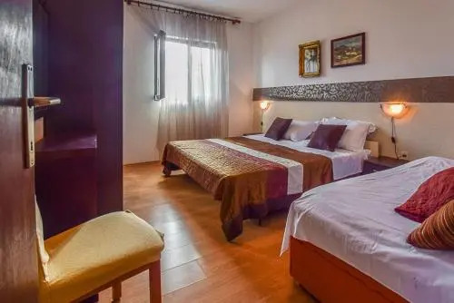 Apartments Ruzica