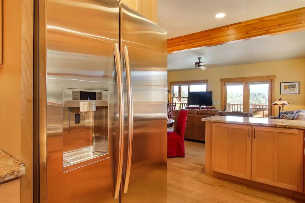 Thunder Mountain S8 2 Bedroom Condo by RedAwning
