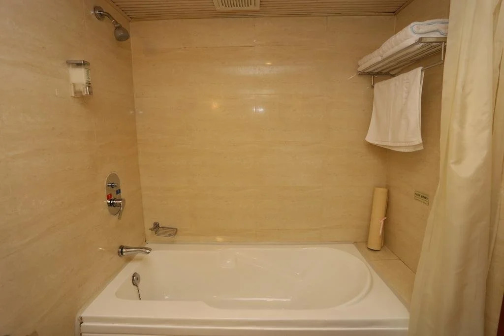 Sunjoy Inn