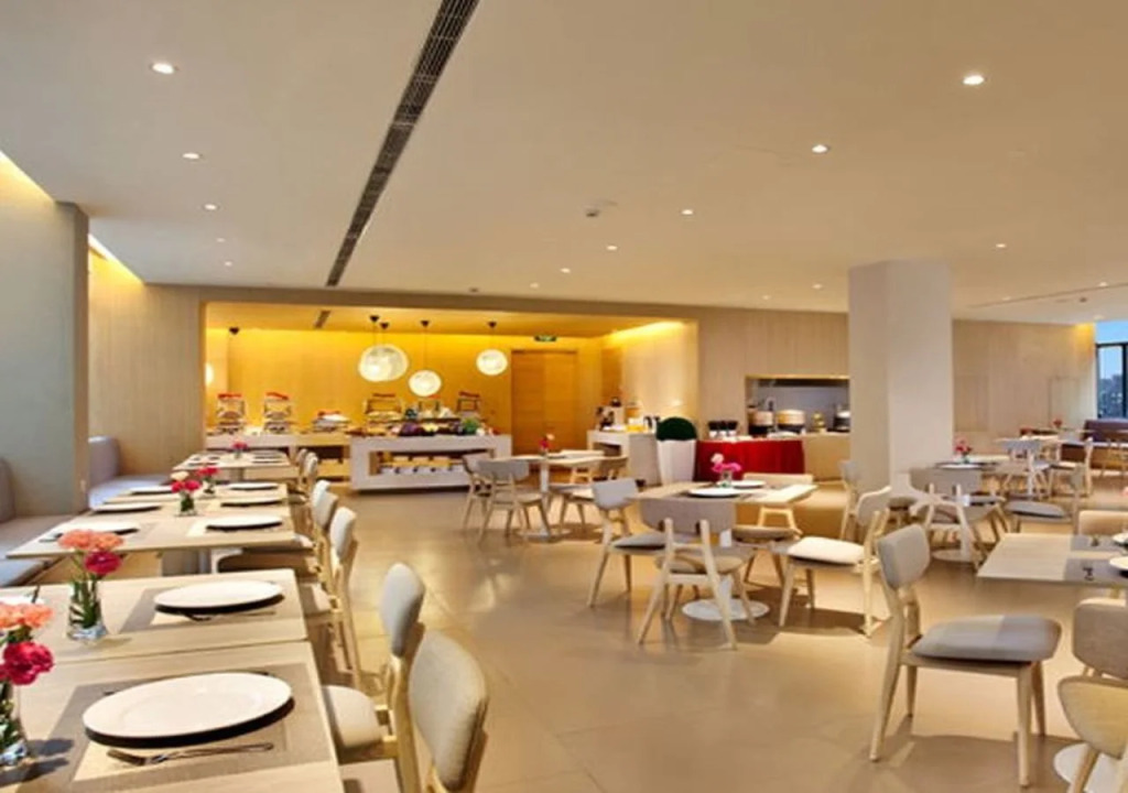 Ji Hotel (Shanghai Hongqiao International Exhibiti