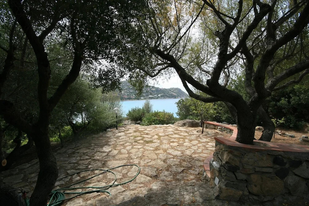 Villa Scarabeo