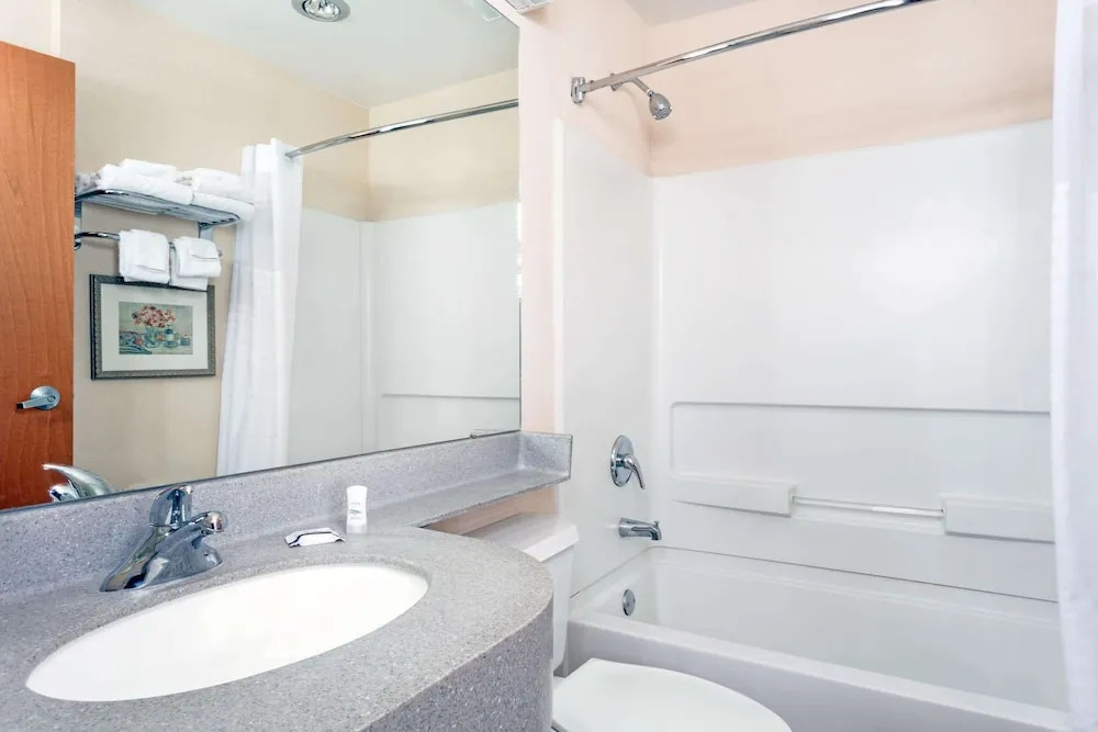 Microtel Inn & Suites by Wyndham of Houma