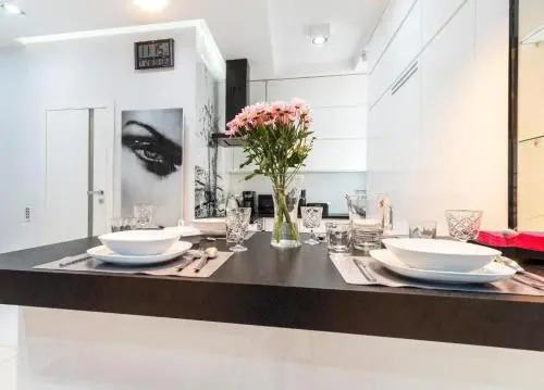 Green Park Rentyear Apartments