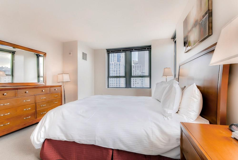 Luxury Apartments on Washington Street
