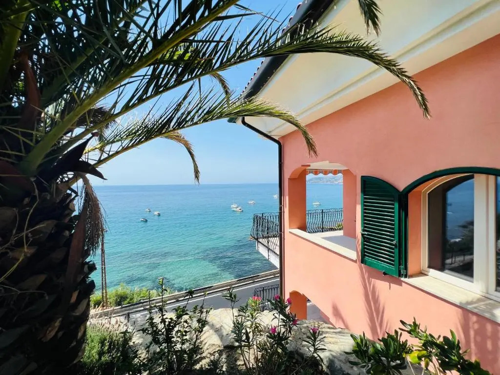 Suite Luxury Le Palme 1 - Sanremo fronte mare