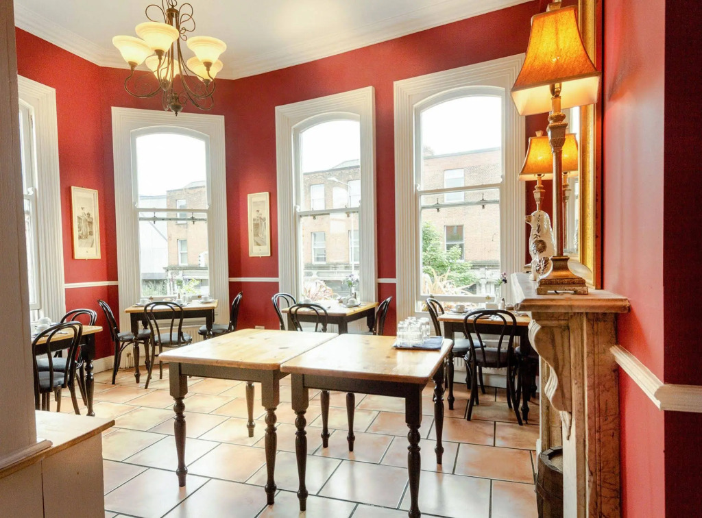 ONeills Victorian Pub & Townhouse