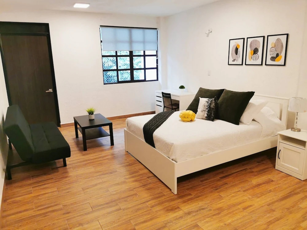 Room-cozy Room With Terrace 5