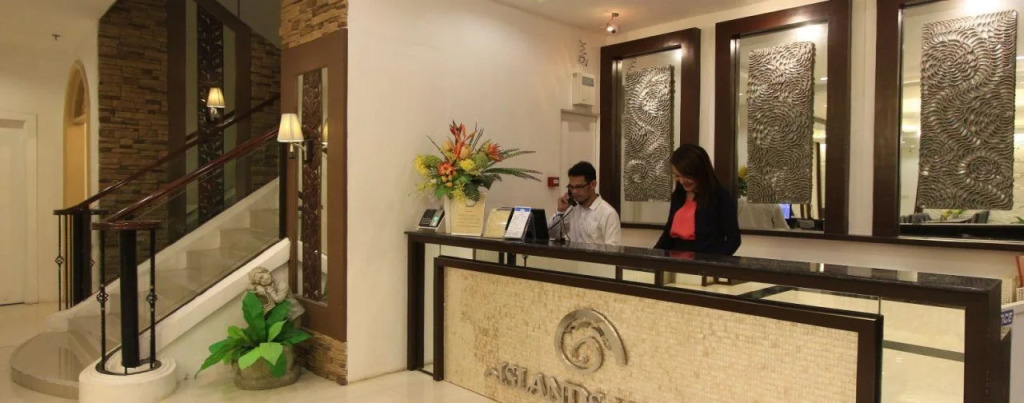 Islands Hotel