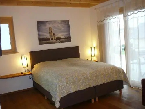 Rooster BnB American Style Boutique Haus - made with Love