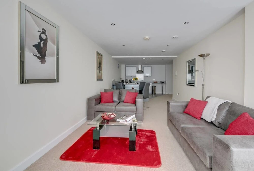 Bright 2BR Apartment in the Centre of Liverpool