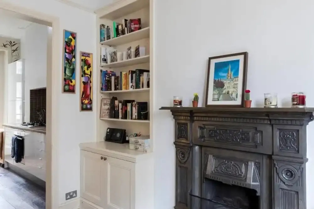 Charming 2 bed Apartment in Queen's Park W/garden