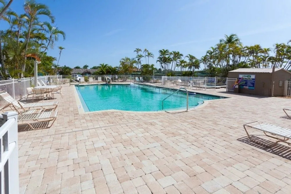 Bonita Beach & Tennis 5303