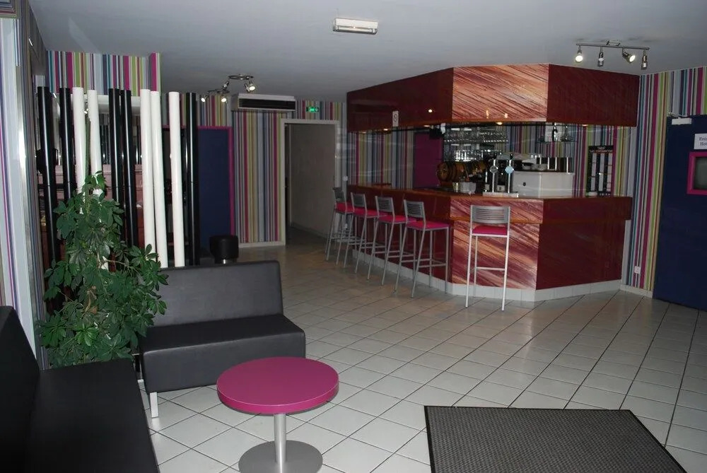 Artel Hotel