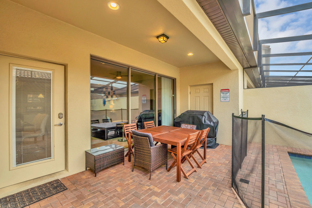Fantastic Windsor At Westside Resort Home 9045RH, Kissimmee, US