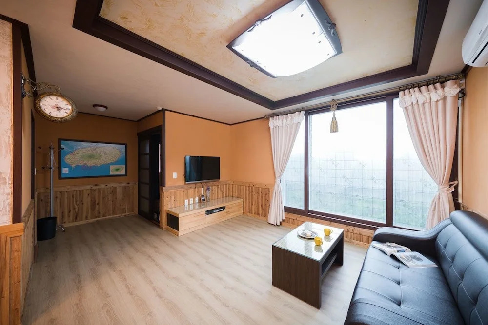 Namchon Full House