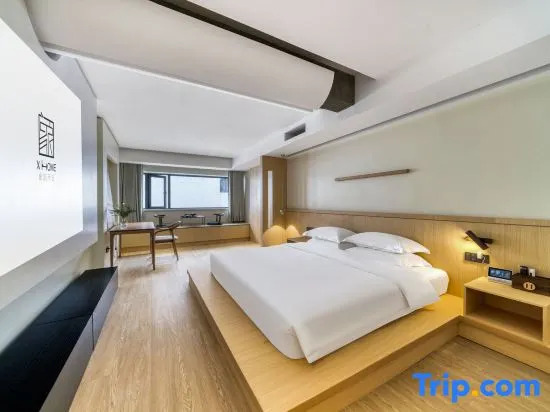 X Home B&B