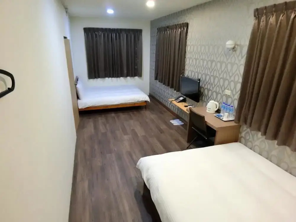 Shuntai Inn