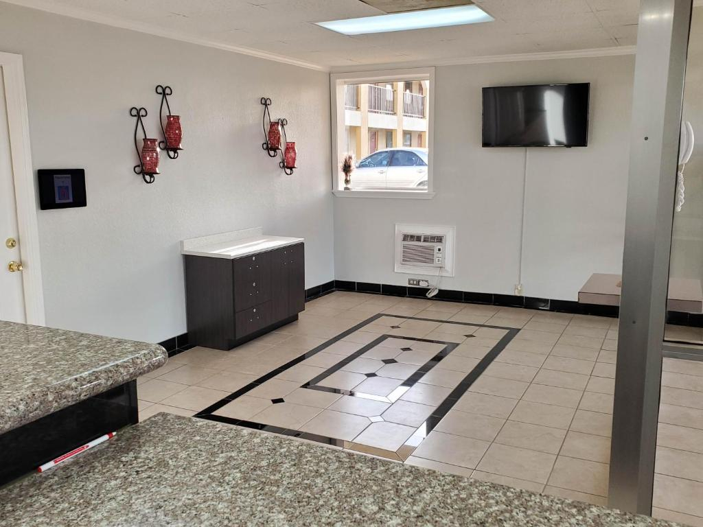 Motel 6 Shamrock TX