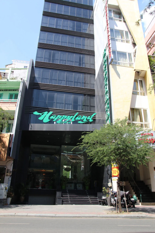 Happyland Hotel