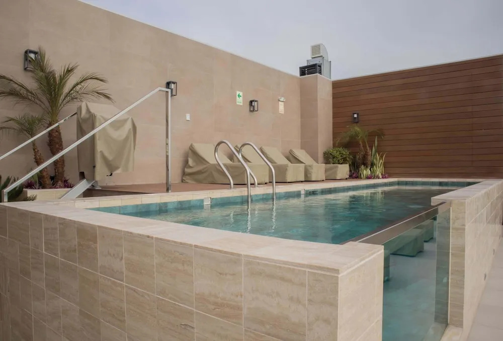 w Stylish 1BR Apartment w Pool in Barranco