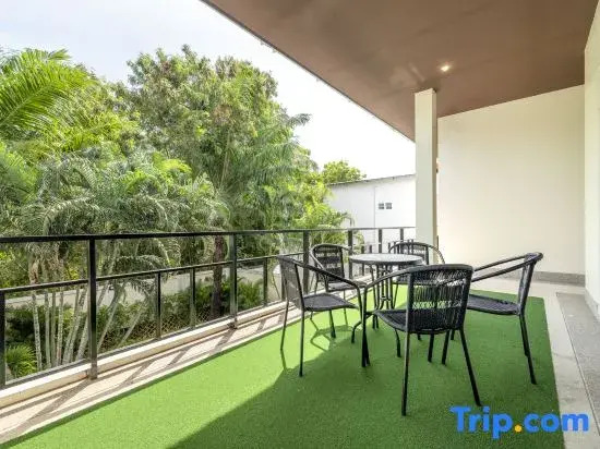Pattaya Private 4-Bedrooms, 5-Bathrooms Pool Villa