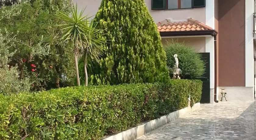 Holiday home Ginestra DellEtna