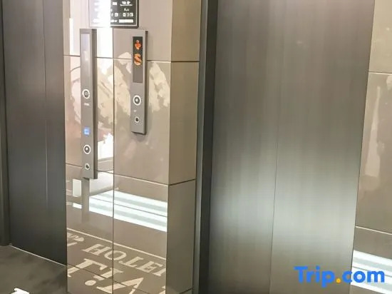 Отель Livemax Shinjuku Kabukicho Meijidori