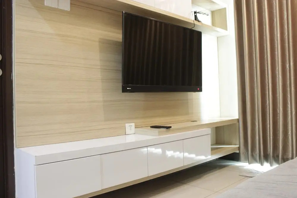 Best Location 2BR Tamansari La Grande Apartment