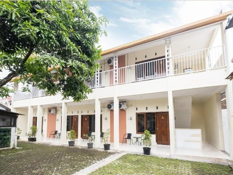 Teratai Guest House by OYO Rooms