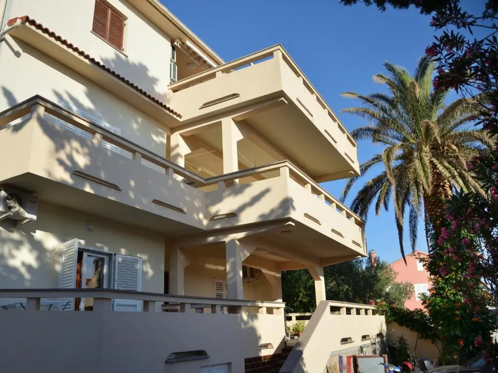 Apartment Summer Paradise