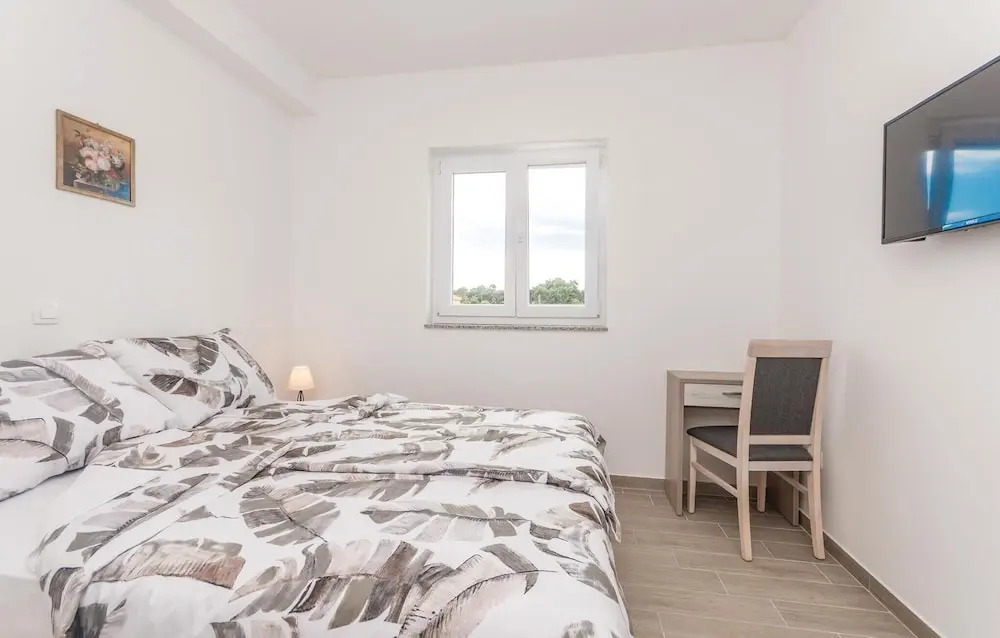 Beautiful Apartment in Biograd With 1 Bedrooms, Wifi and Outdoor Swimming Pool