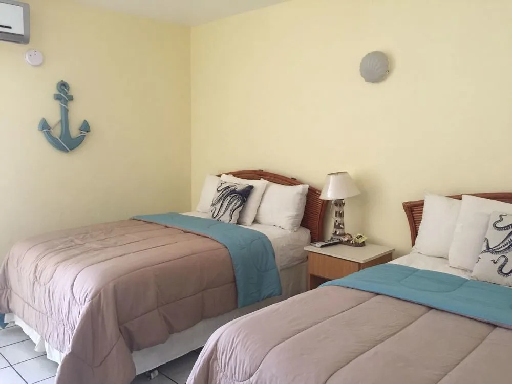 Nautilus by La Jamaca Hotels-Downtown La Parguera