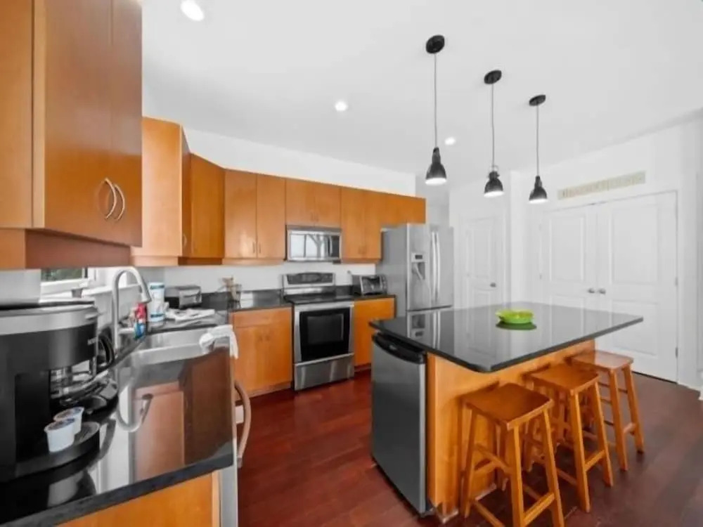 A Shore Thing 1 - Oceanfront And Dog Friendly! Private Beach Access! 3 Bedroom Townhouse by RedAwning