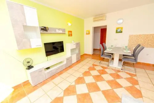 Apartment Gregory