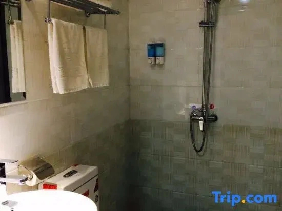 Huang He Shopping Mall Express Business Hotel