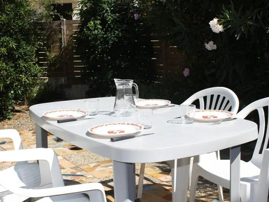 Appartement Gruissan, 2 pièces, 4 personnes - FR-1-229-98