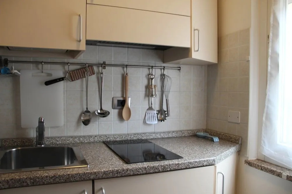 Vignola Rooms Avio