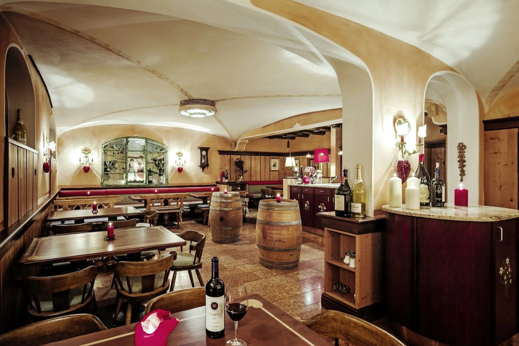 Hotel Schrofenstein