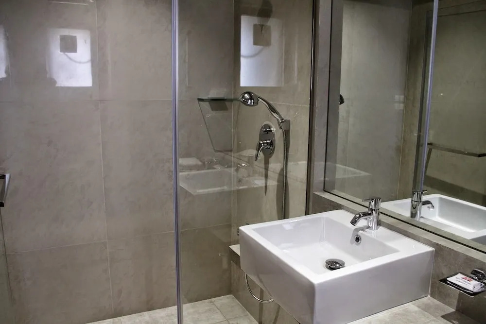 Fabhotel Ashoka Apartments Marol