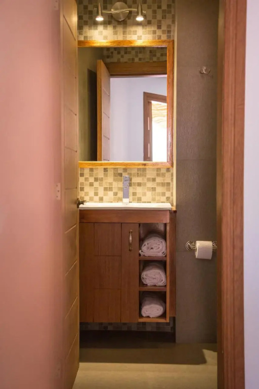 Community Hostel Alausi