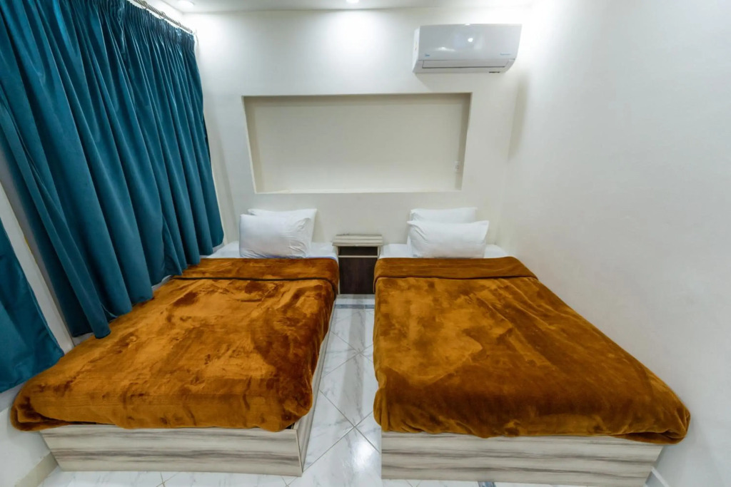 Zafero Studios and Apartments - Families only