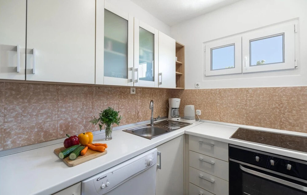Stunning Home in Vela Luka With Wifi and 4 Bedrooms