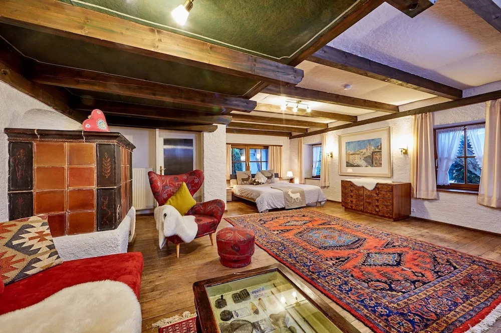 House for up to 12 People in Garmisch-partenkirchen, Germany, With Mou