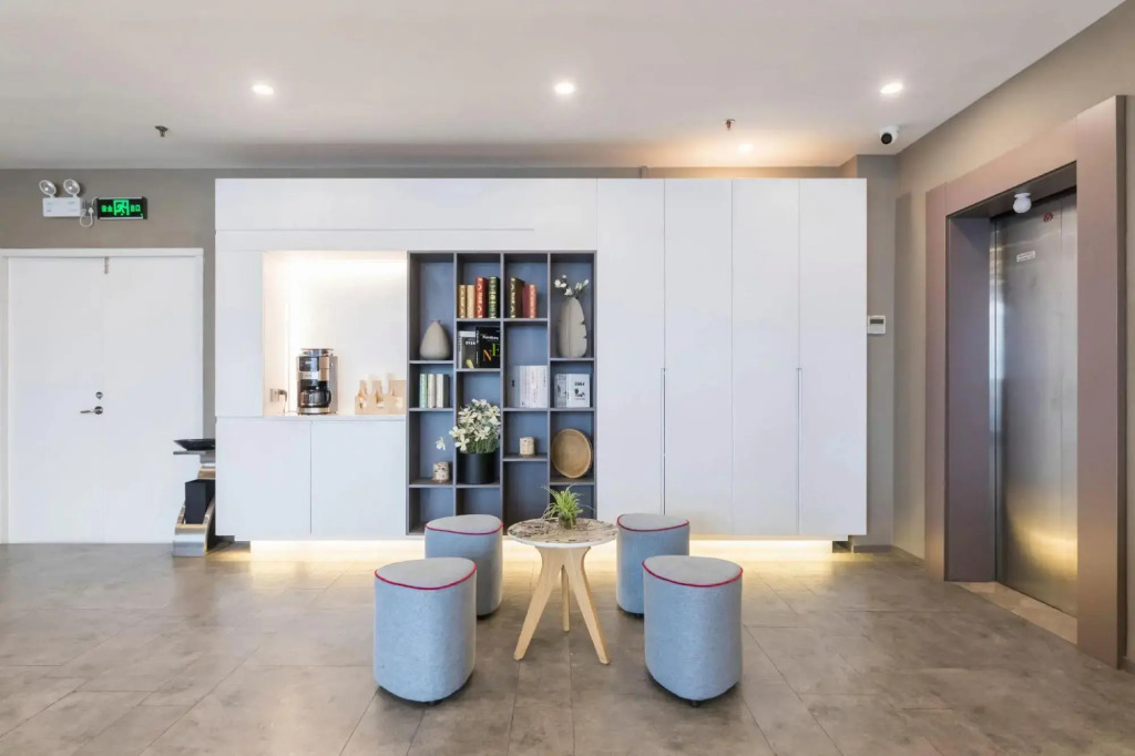 Homeinn Hotel (Nanjing Olympic Sports Center Xincheng Technology Park Subway Station)