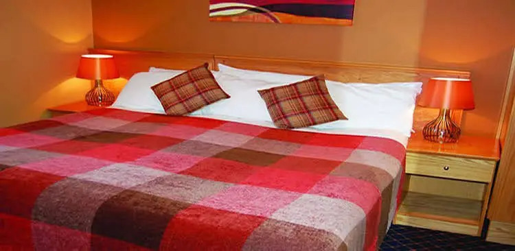 Smiths Hotel