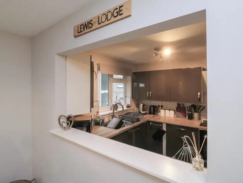 Lewis Lodge