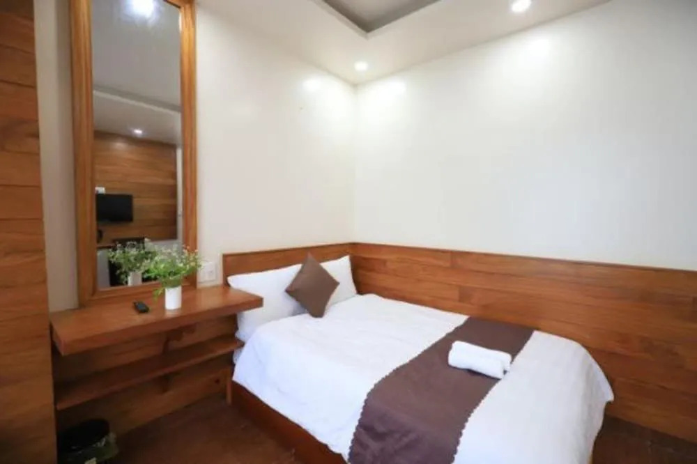 Khanh Vi Van Hotel