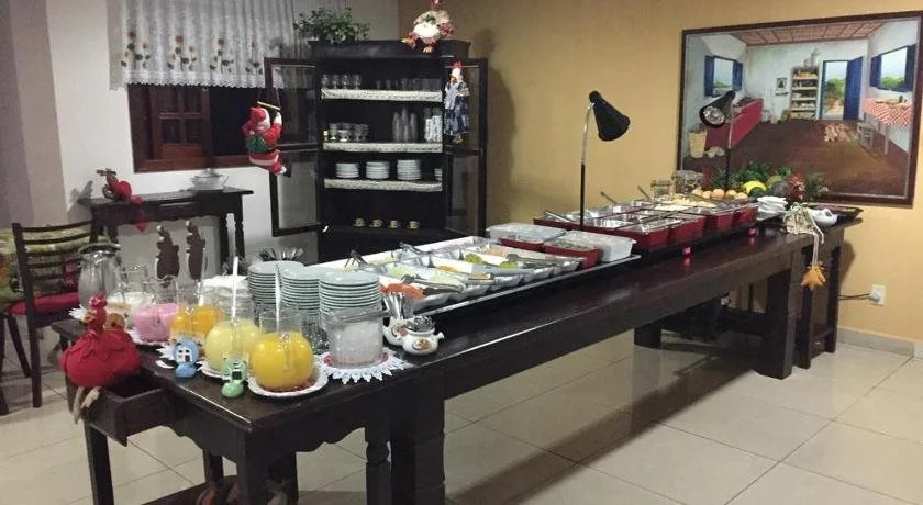 CR Hotel Bueno