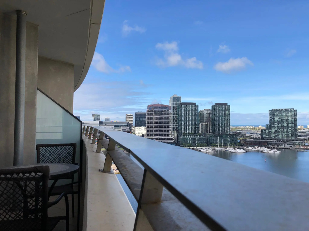 Accent Accommodation at Docklands Melbourne