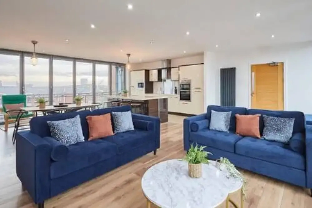 Host Stay The Knight Street Penthouse II